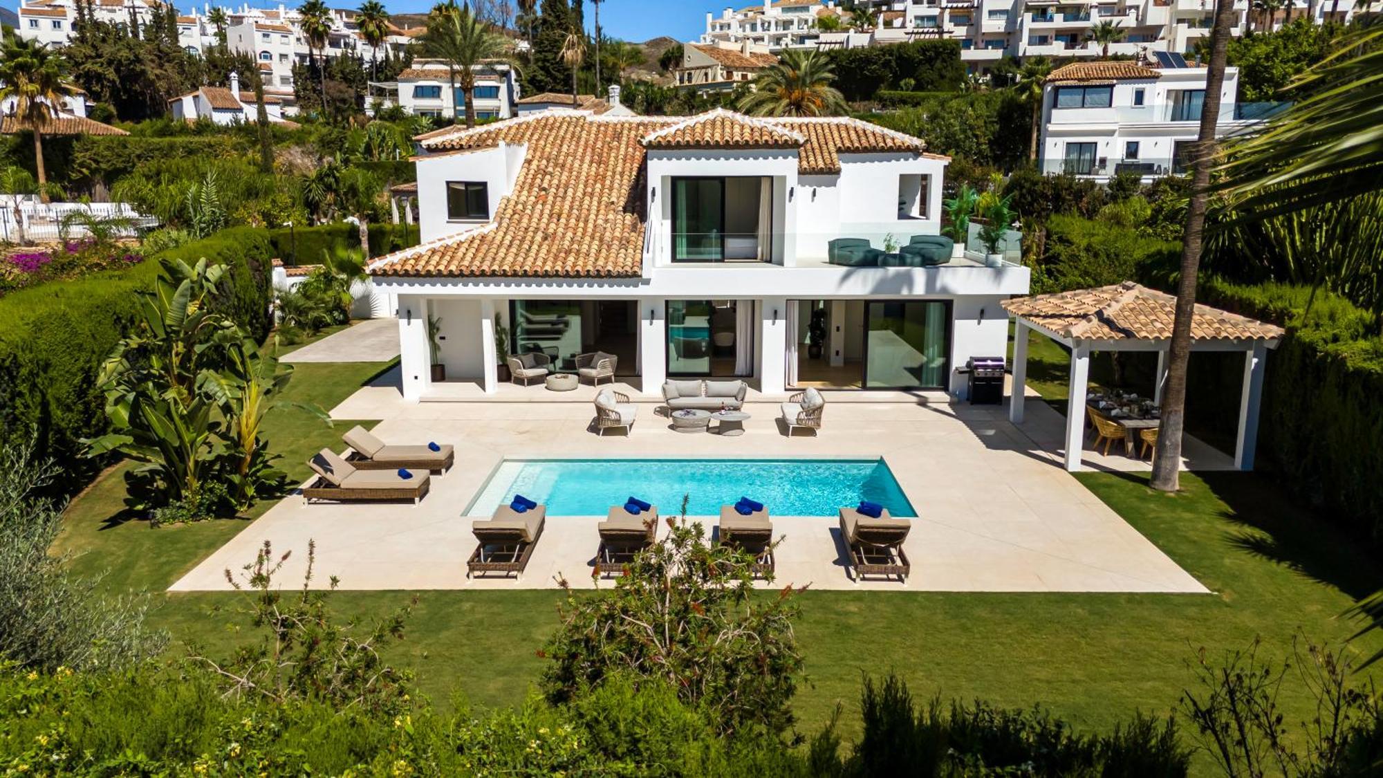 Vacation I Miraluna, Private Gated Community, Walkable To Golf Courses, Private Pool, Refurbished In 2024 *